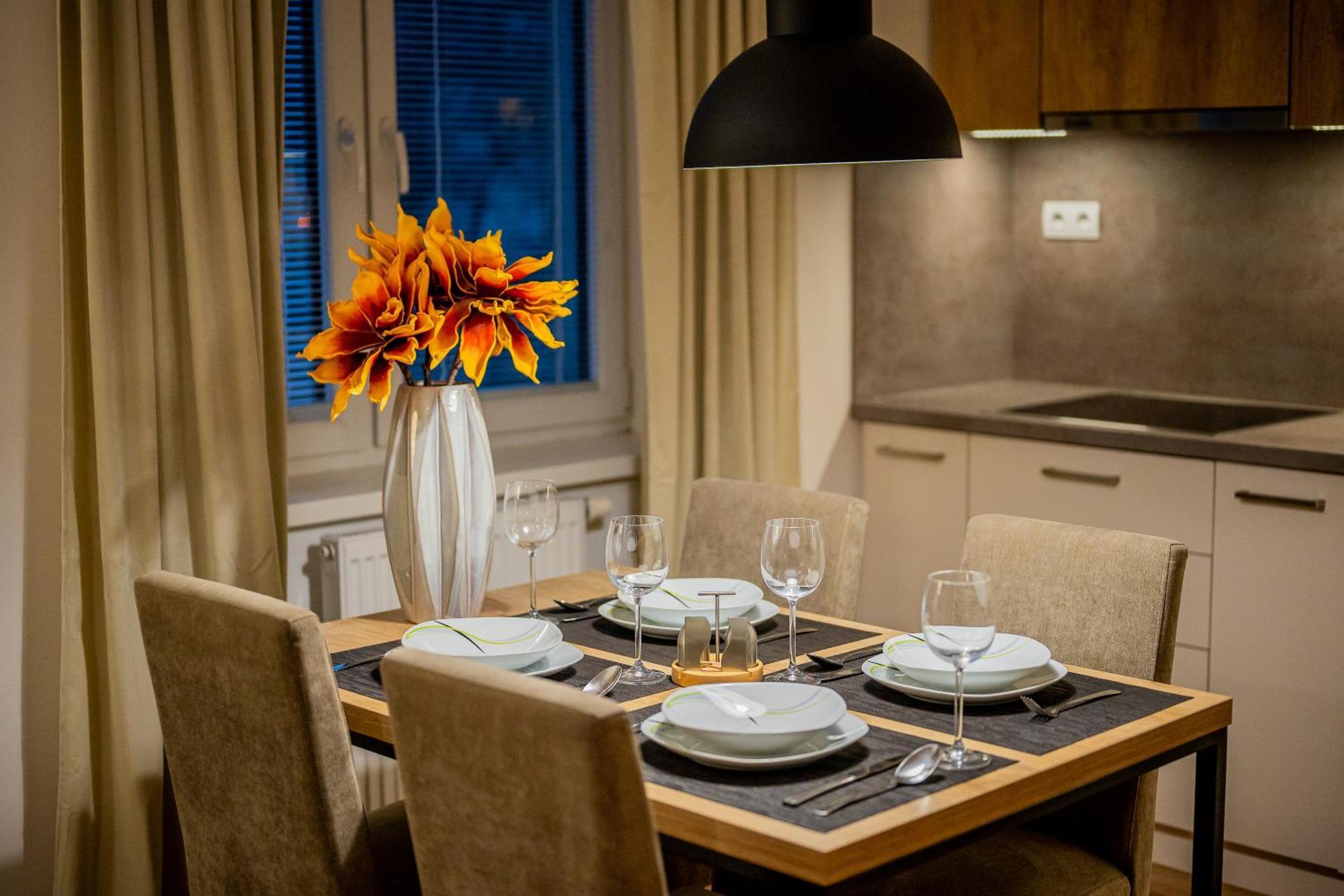 Old Town City Center Apartment 1 - Private Parking Included كَشّا المظهر الخارجي الصورة