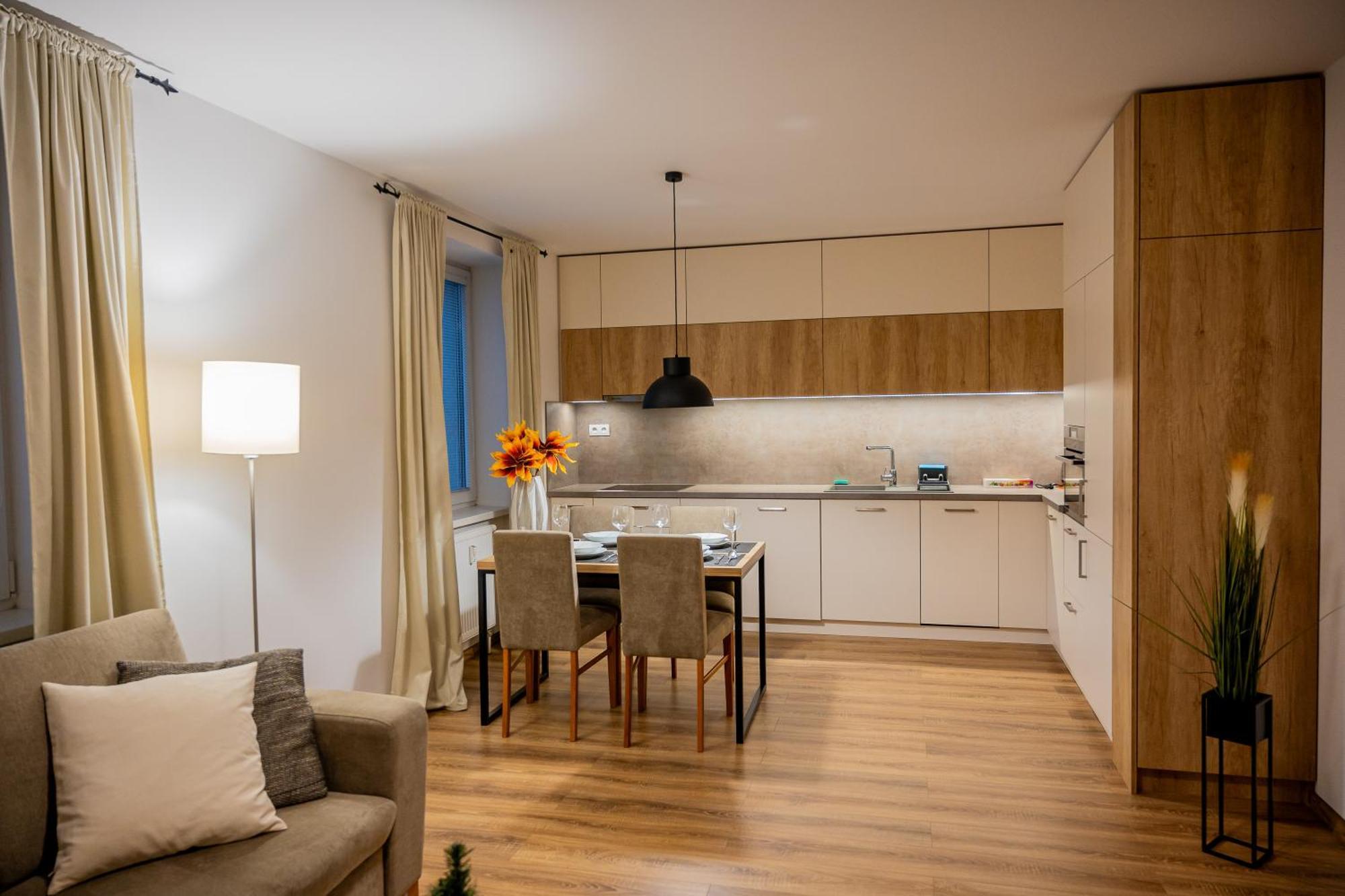 Old Town City Center Apartment 1 - Private Parking Included كَشّا المظهر الخارجي الصورة