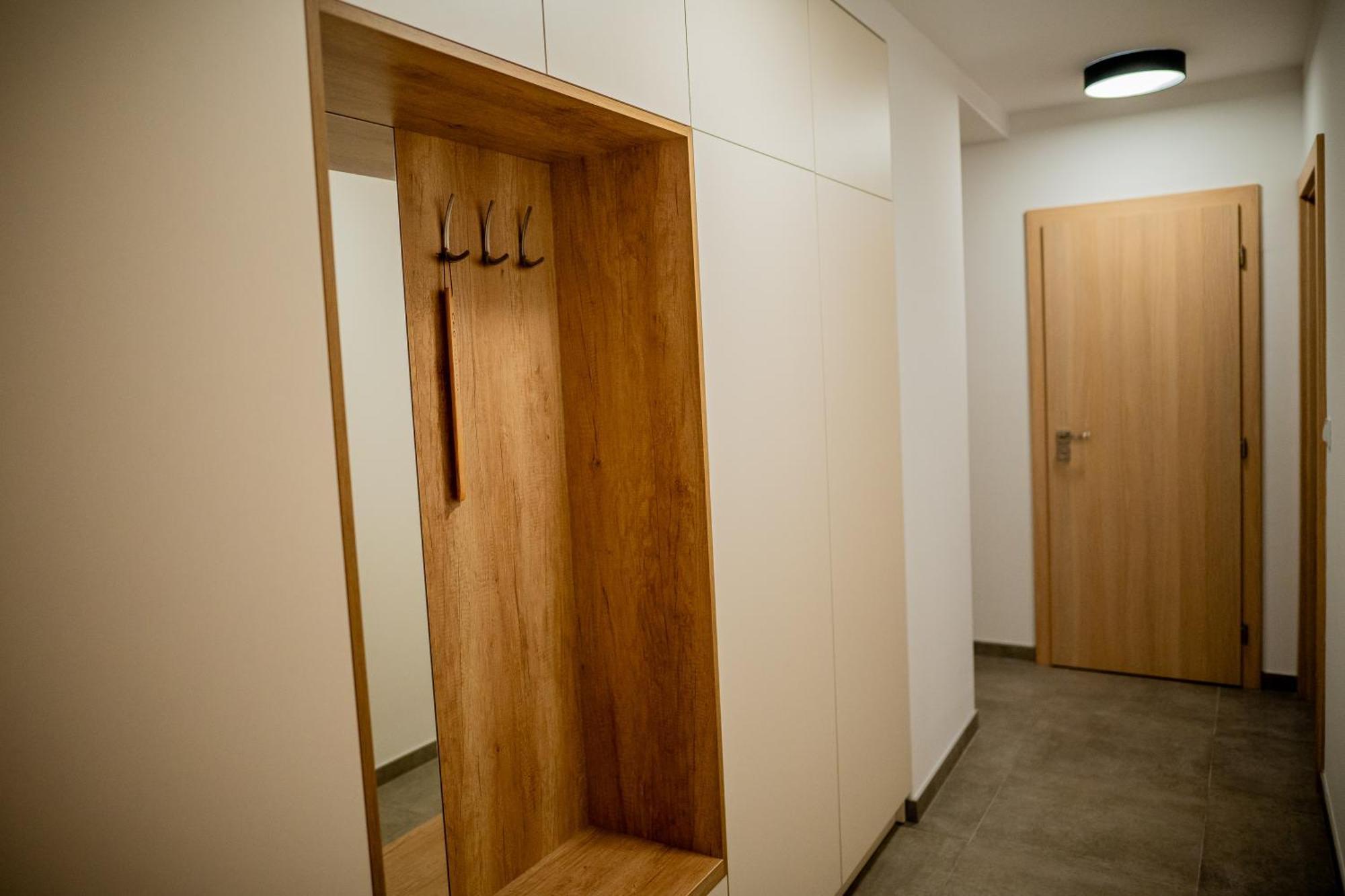 Old Town City Center Apartment 1 - Private Parking Included كَشّا المظهر الخارجي الصورة