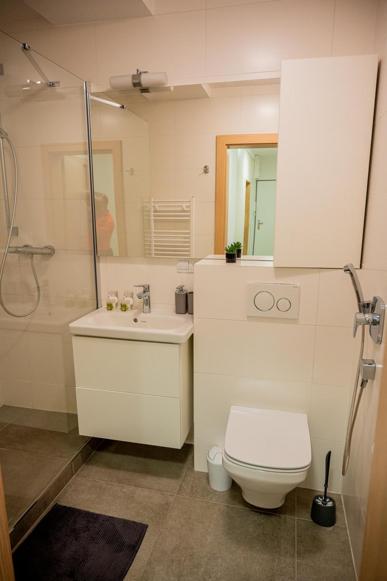 Old Town City Center Apartment 1 - Private Parking Included كَشّا المظهر الخارجي الصورة
